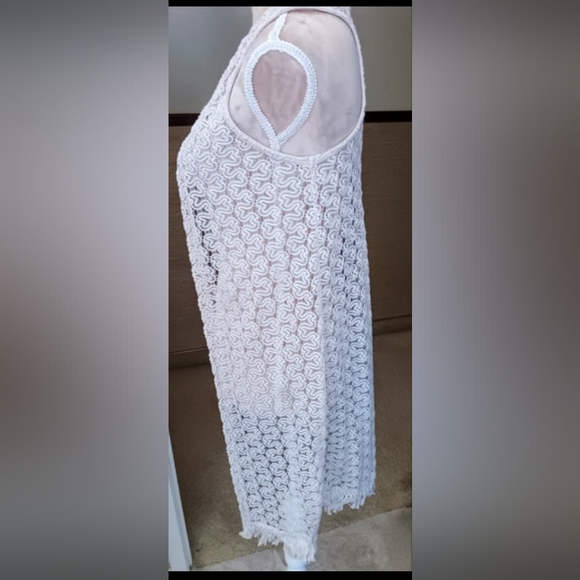 Wallflower~ Crochet Open-Front Fringe Vest – White Neutral Sleeveless Boho Layer - Picture 7 of 11